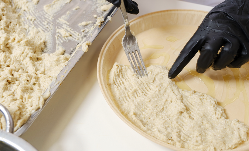 Elaboración empanada de maíz